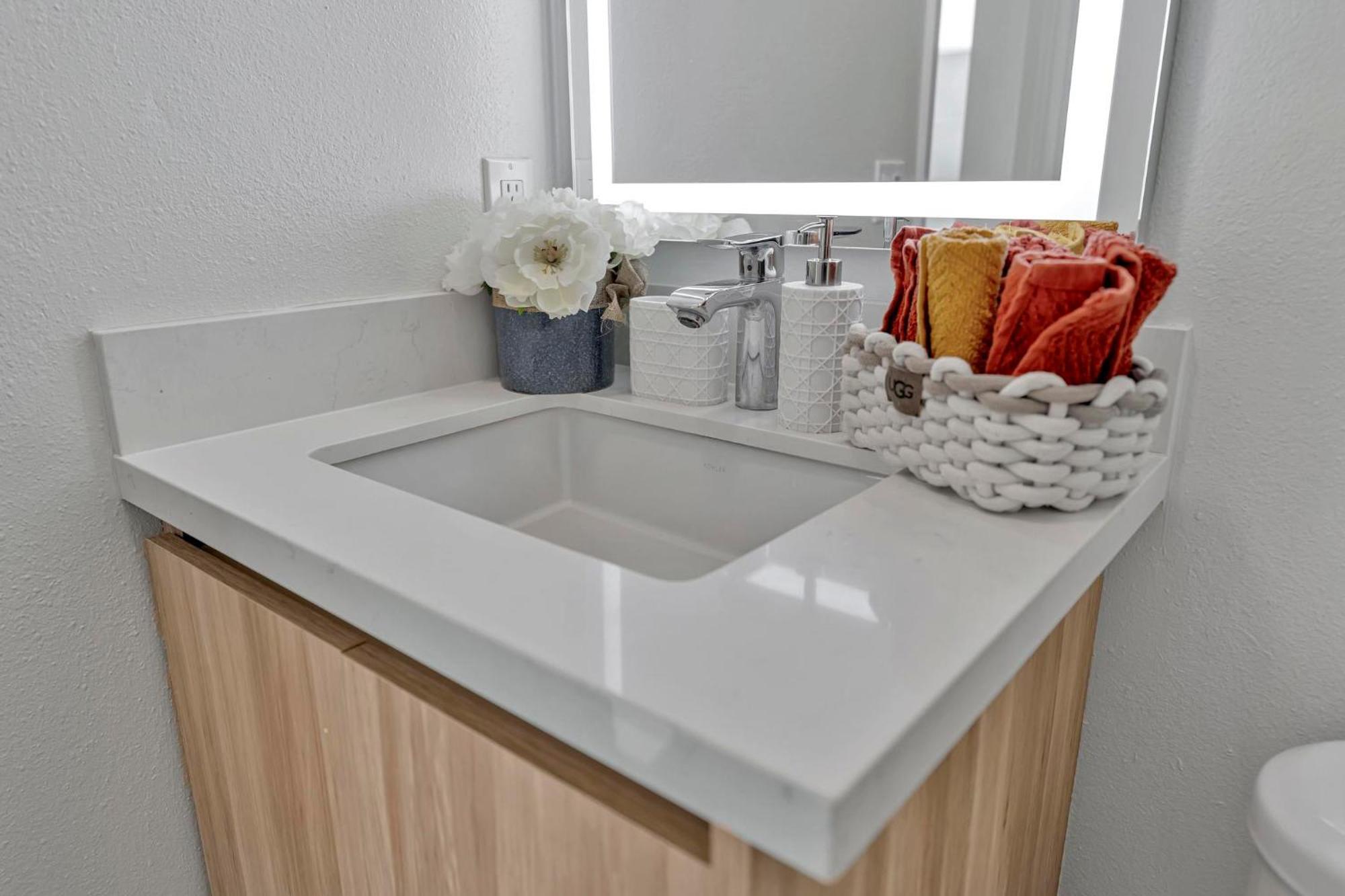 7 Large Down Town Santa Monica Apartment Лос-Анджелес Экстерьер фото